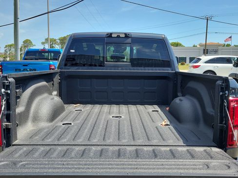 New 2026 RAM 2500 Limited AWD/4WD image 10