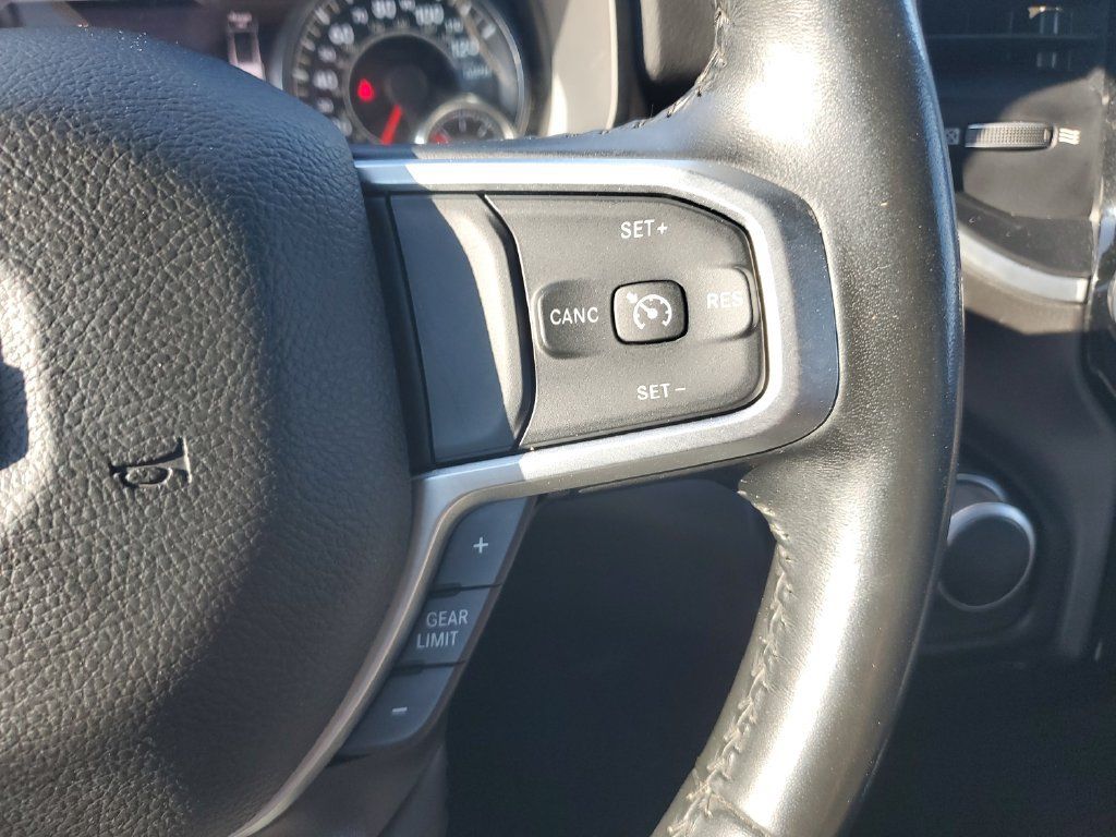 Used 2022 RAM 1500 Big Horn AWD/4WD image 23