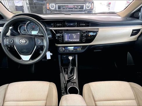 Used 2014 Toyota Corolla LE FWD image 7