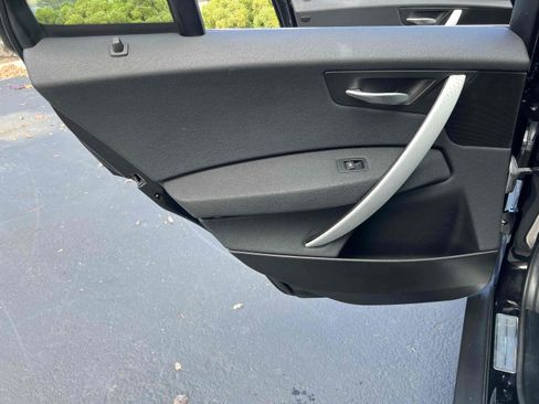 Used 2006 BMW X3 3.0i image 61