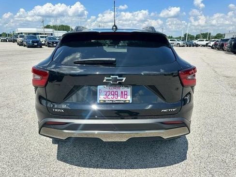 Used 2025 Chevrolet Trax ACTIV w/ Driver Confidence Package FWD image 4