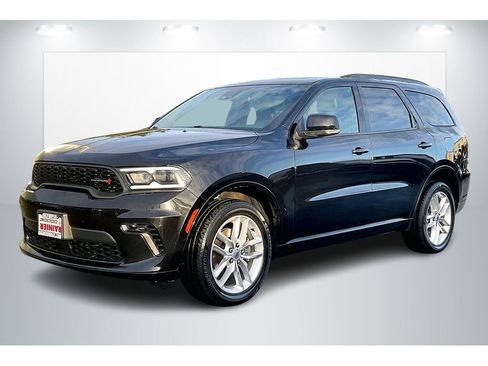 Used 2024 Dodge Durango GT image 2