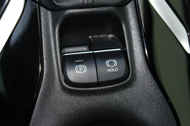 Used 2021 Toyota Corolla SE FWD image 35