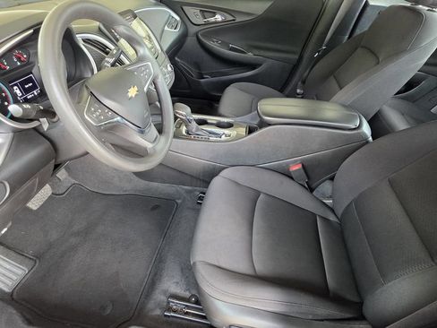 Used 2024 Chevrolet Malibu LT FWD image 6