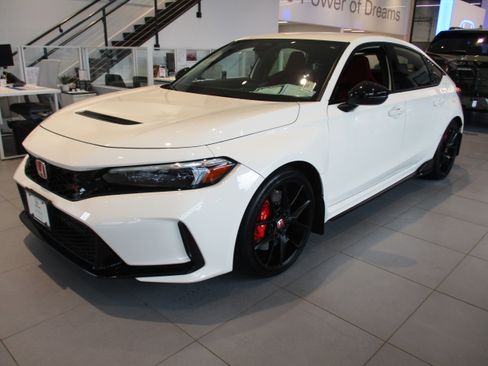 Certified 2024 Honda Civic Type R image 1