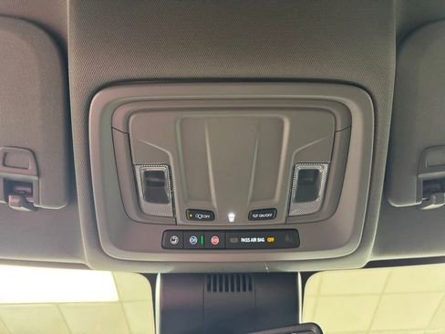 New 2026 GMC Sierra 1500 SLT AWD/4WD image 41