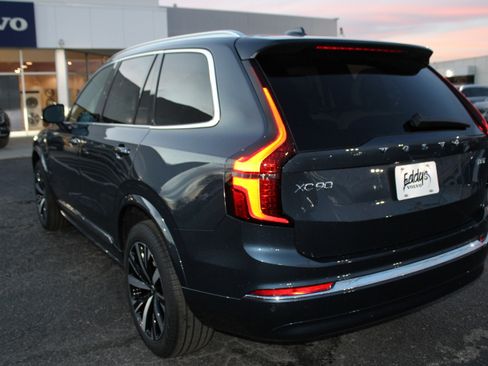 New 2026 Volvo XC90 B5 Core AWD/4WD image 7