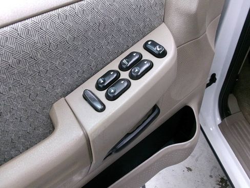 Used 2003 Ford Explorer Sport XLS AWD/4WD image 21