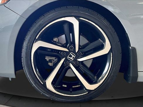 Used 2021 Honda Accord Sport image 31