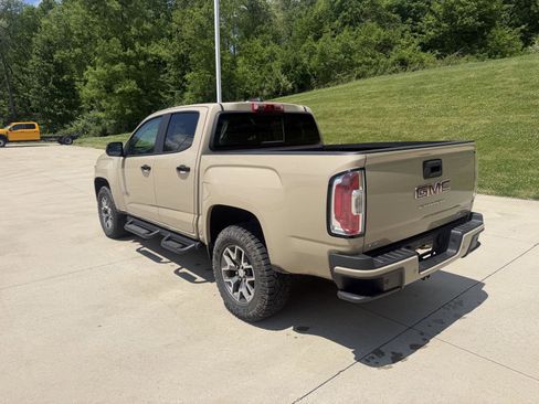 Used 2021 GMC Canyon AT4 w/ Driver Alert Package AWD/4WD image 8