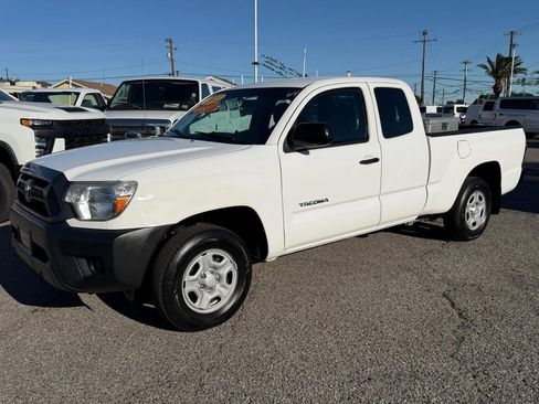 Used 2013 Toyota Tacoma 2WD Access Cab image 10
