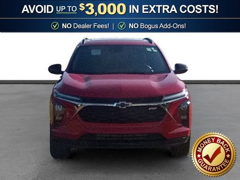 Used 2026 Chevrolet Trax RS w/ Sunroof Package FWD image 11