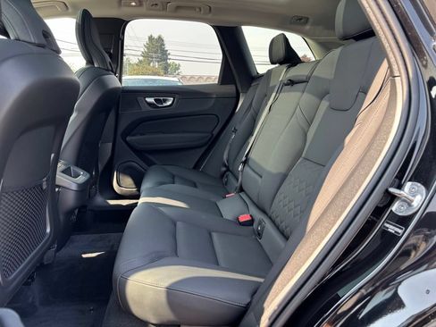 Used 2026 Volvo XC60 B5 Plus w/ Climate Package AWD/4WD image 22
