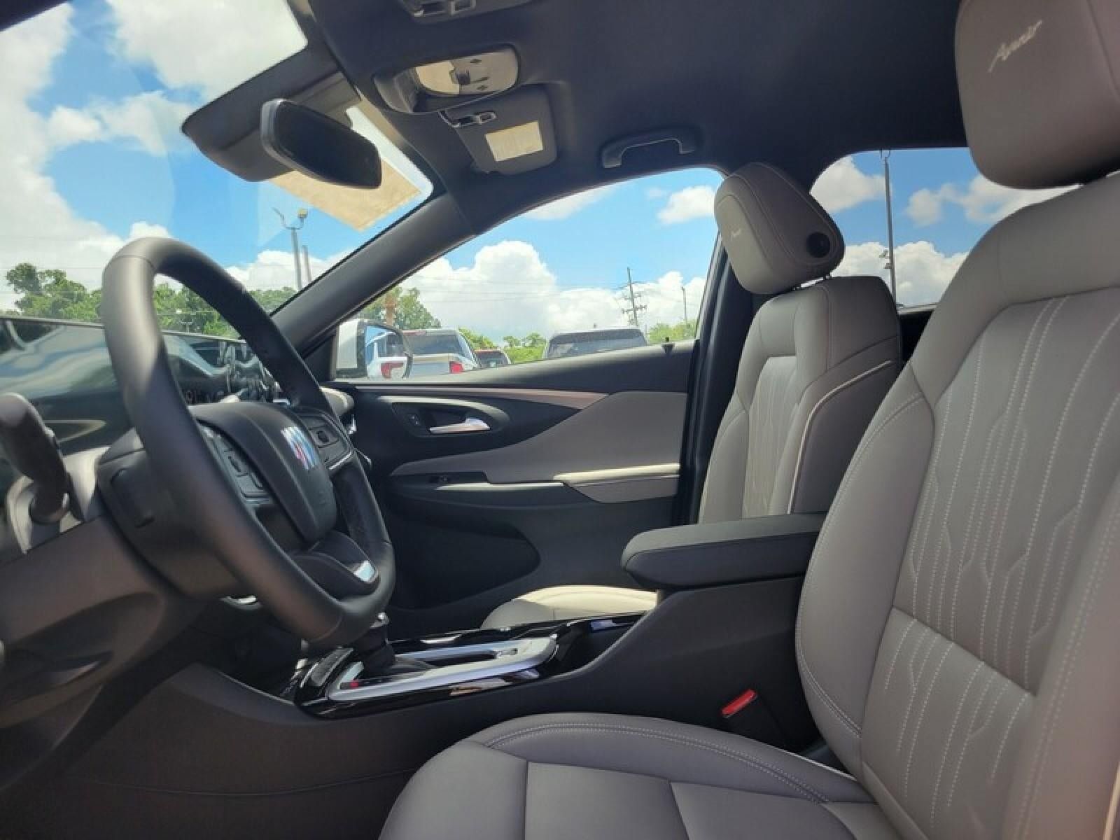 New 2026 Buick Envista Sport Touring FWD image 10