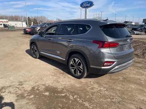 Used 2019 Hyundai Santa Fe Limited image 4