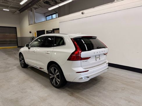 Used 2023 Volvo XC60 B5 Plus w/ Protection Package Premier image 3