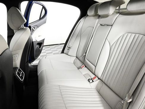 New 2025 Genesis G70 2.5T w/ Sport Prestige Package image 15