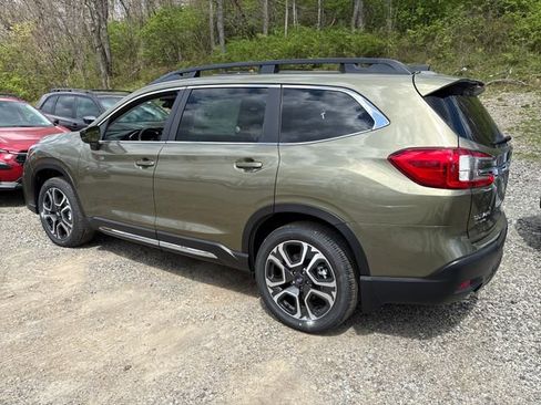 New 2026 Subaru Ascent Limited AWD/4WD image 3