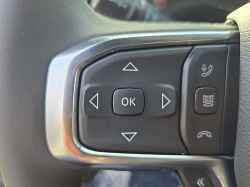 New 2026 RAM 1500 Laramie AWD/4WD image 17