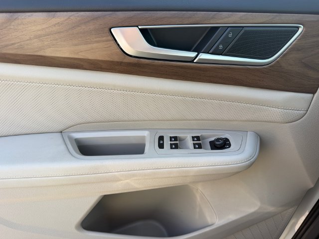 Certified 2026 Volkswagen Atlas SE FWD image 31