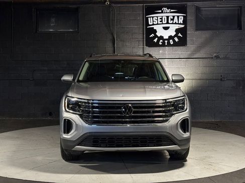 Used 2024 Volkswagen Atlas SE AWD/4WD image 8