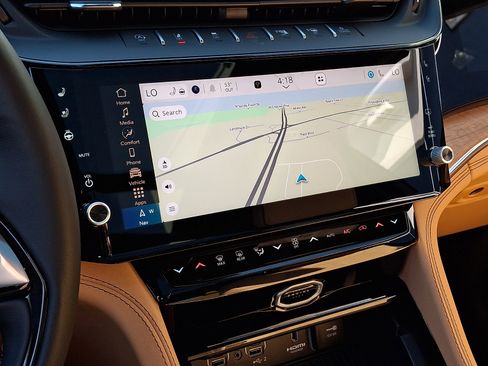 New 2026 Jeep Grand Cherokee Summit image 13