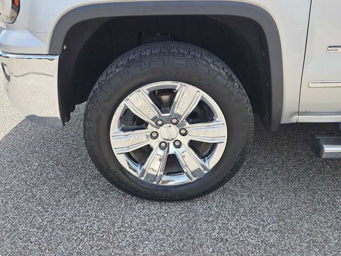 Used 2018 GMC Sierra 1500 SLT AWD/4WD image 25
