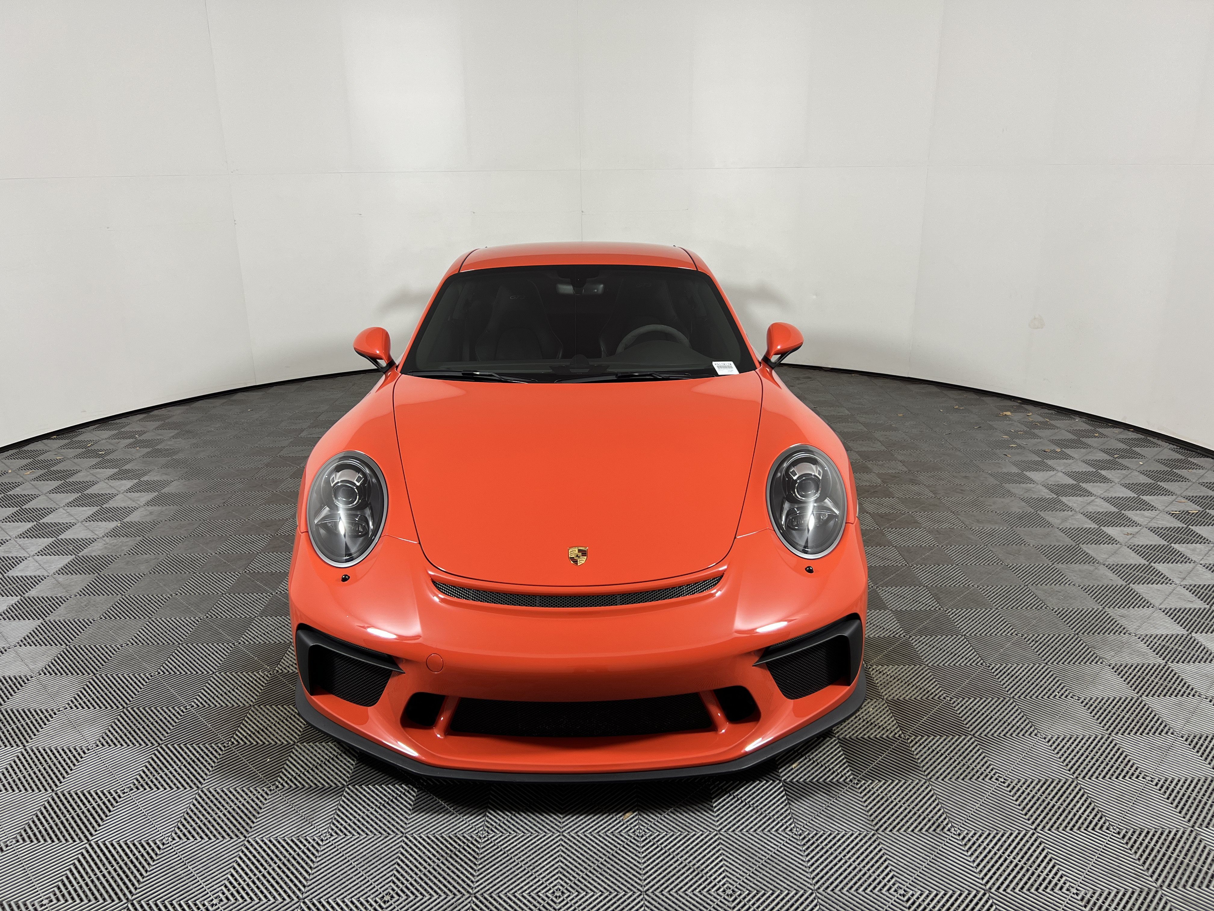 Certified 2018 Porsche 911 GT3 RWD image 10