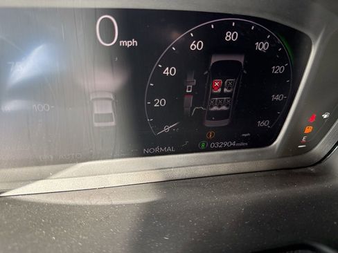 Used 2024 Honda Accord Sport image 10