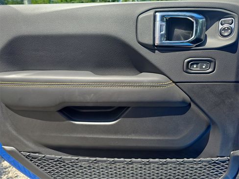 New 2025 Jeep Wrangler Unlimited Rubicon 392 image 11