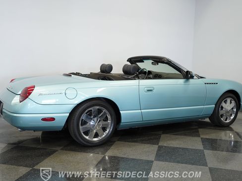 Used 2002 Ford Thunderbird image 13