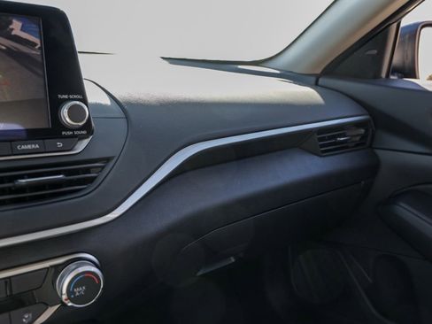 New 2025 Nissan Altima 2.5 S image 30