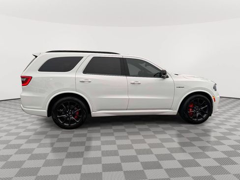 Used 2023 Dodge Durango R/T w/ Tow 'N Go Package AWD/4WD image 8