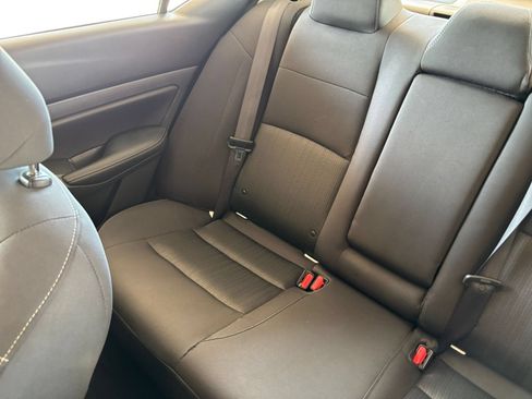 Used 2026 Nissan Altima 2.5 SV FWD image 39