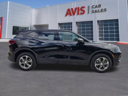 Used 2025 Chevrolet Blazer LT AWD/4WD image 5