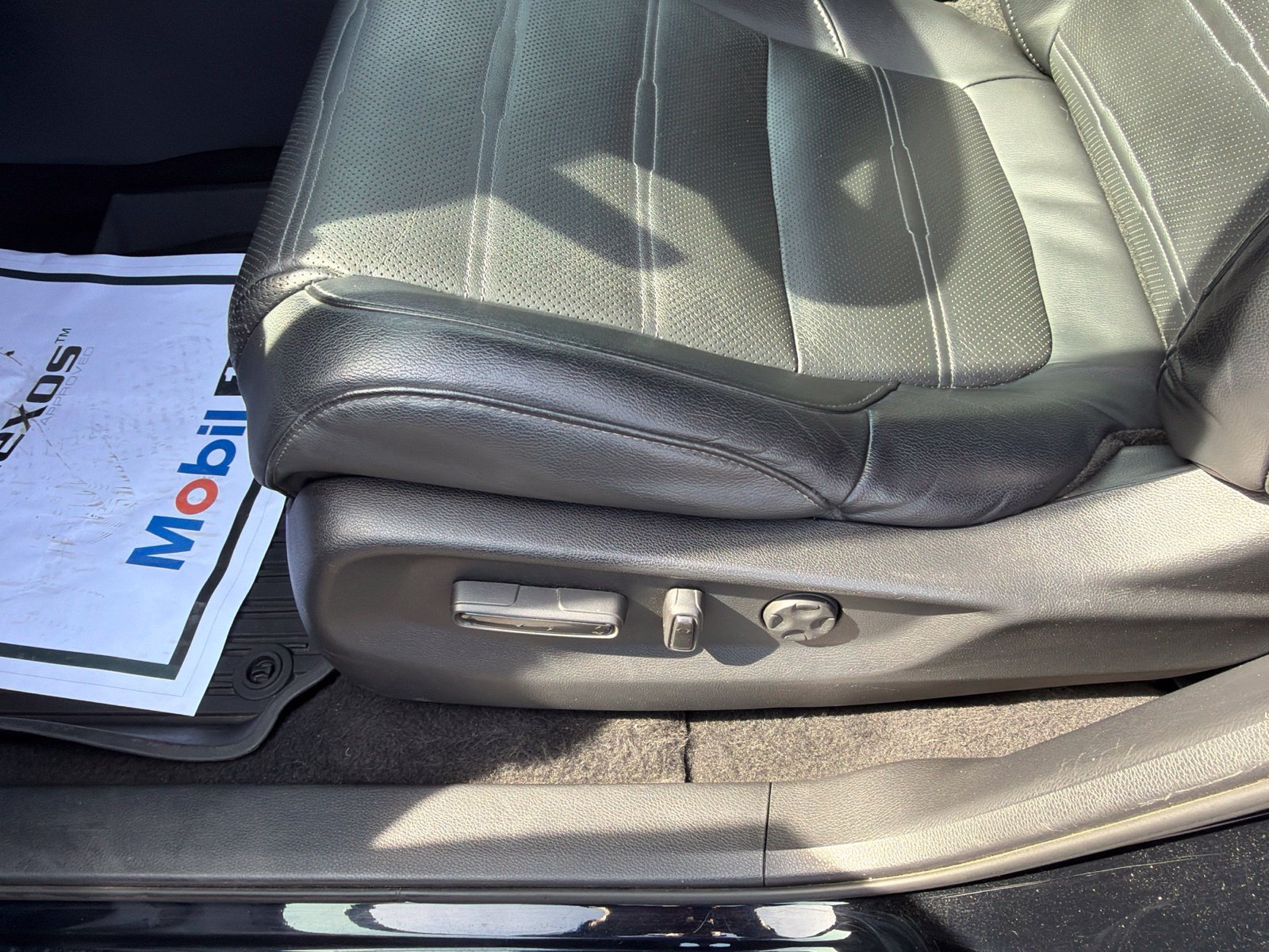Used 2017 Honda CR-V EX-L image 16