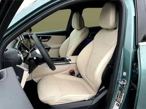 New 2026 Mercedes-Benz GLC 300 GLC 300 4MATIC SUV image 12