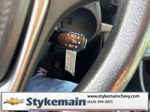 Used 2014 Toyota Corolla LE image 36