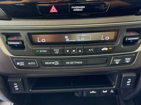 Used 2018 Honda Ridgeline RTL-T image 19