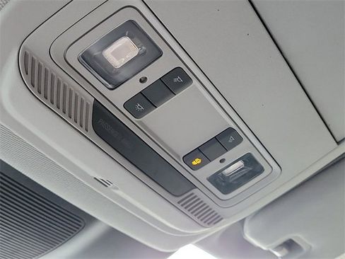 Used 2023 Ford Explorer XLT w/ Equipment Group 202A image 22