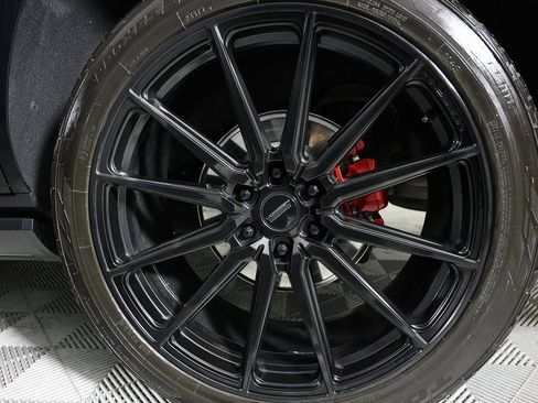 Used 2025 Cadillac Escalade V w/ LPO, ONYX Package image 49