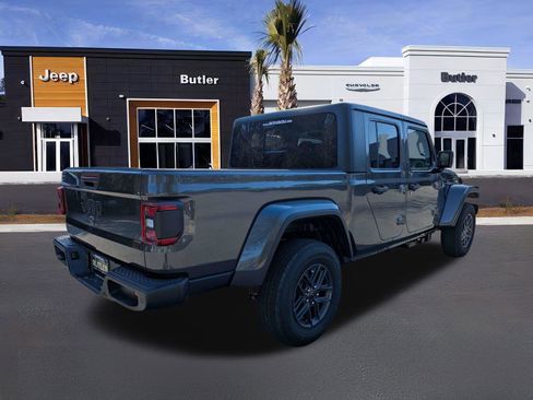 New 2026 Jeep Gladiator Sport image 6