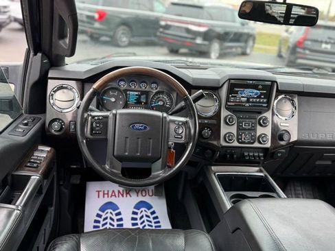 Used 2016 Ford F350 Platinum w/ Platinum Package image 4