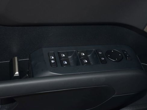 New 2027 Kia Telluride S image 21