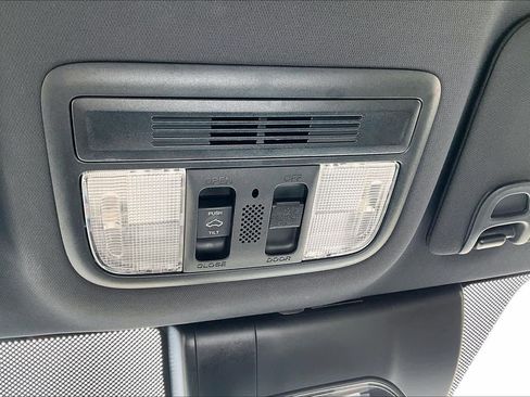 Used 2019 Honda Civic EX image 31