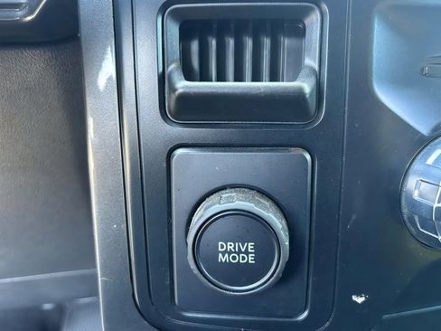 Used 2023 Ford F150 XLT w/ Equipment Group 302A High RWD image 23