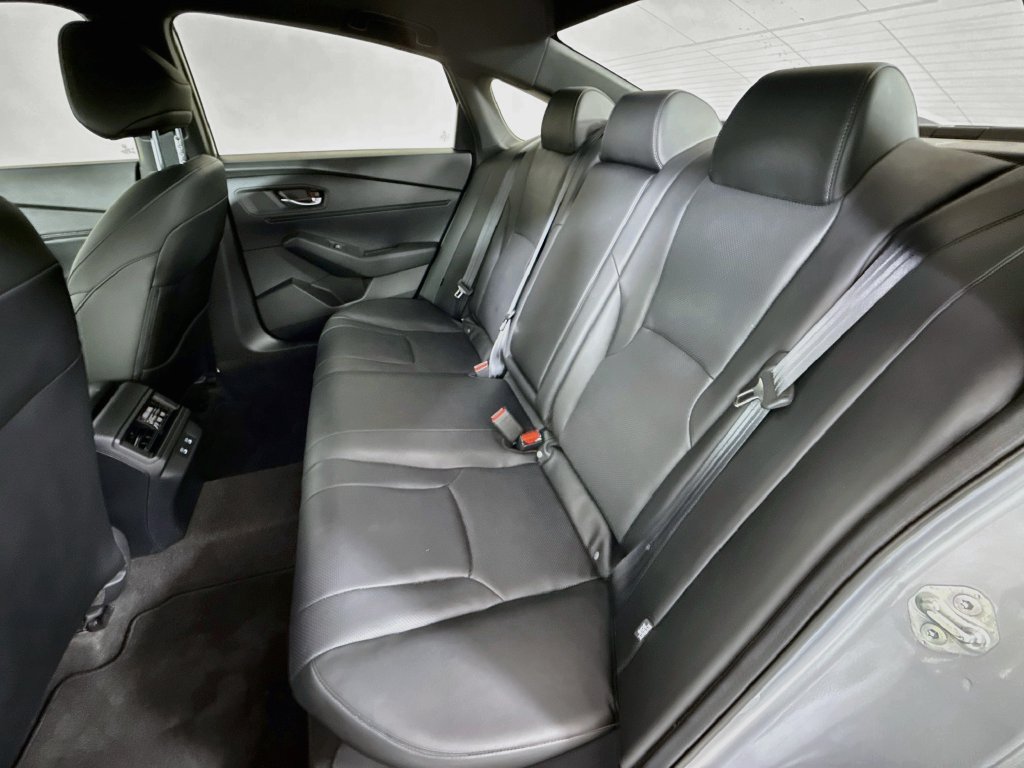 Used 2025 Honda Accord Sport image 23