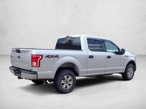 Used 2015 Ford F150 XLT w/ Equipment Group 301A Mid AWD/4WD image 8