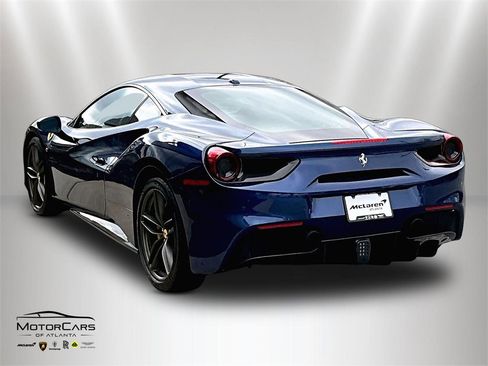 Used 2018 Ferrari 488 GTB image 10