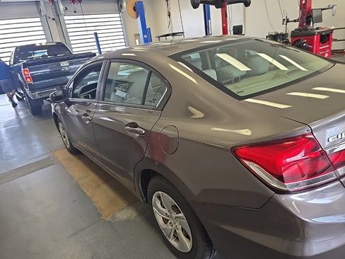 Used 2015 Honda Civic LX image 4